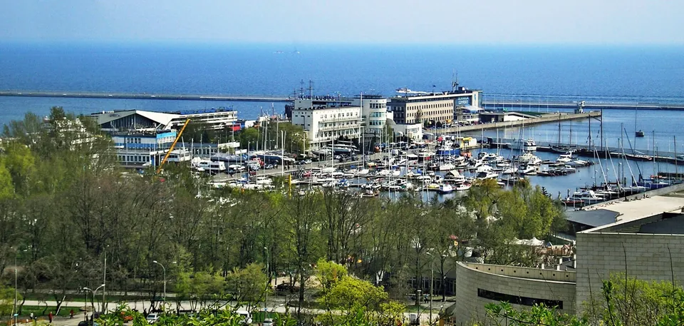 Båtturer till Hel från Gdynia och Sopot – det snabbaste sättet att ta sig till halvön