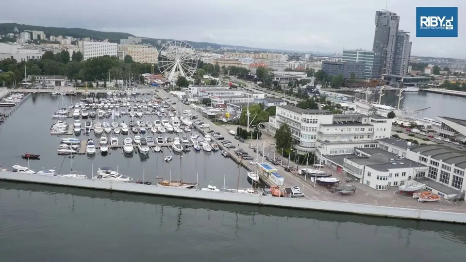 Kadr z filmu „Rejs motorówką RIB z Gdyni do Jastarni i na Hel”